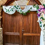 Annemin Harabesi Çeşme