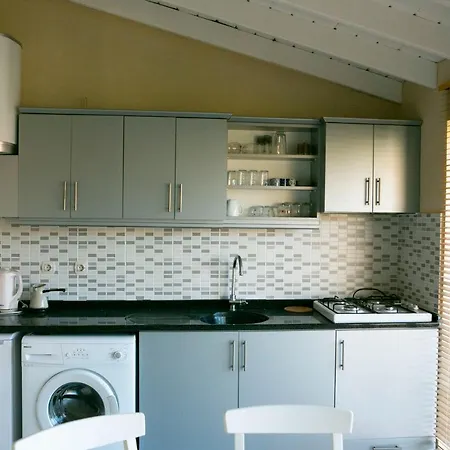 Hotel apartamentowy Annemin Harabesi Çeşme